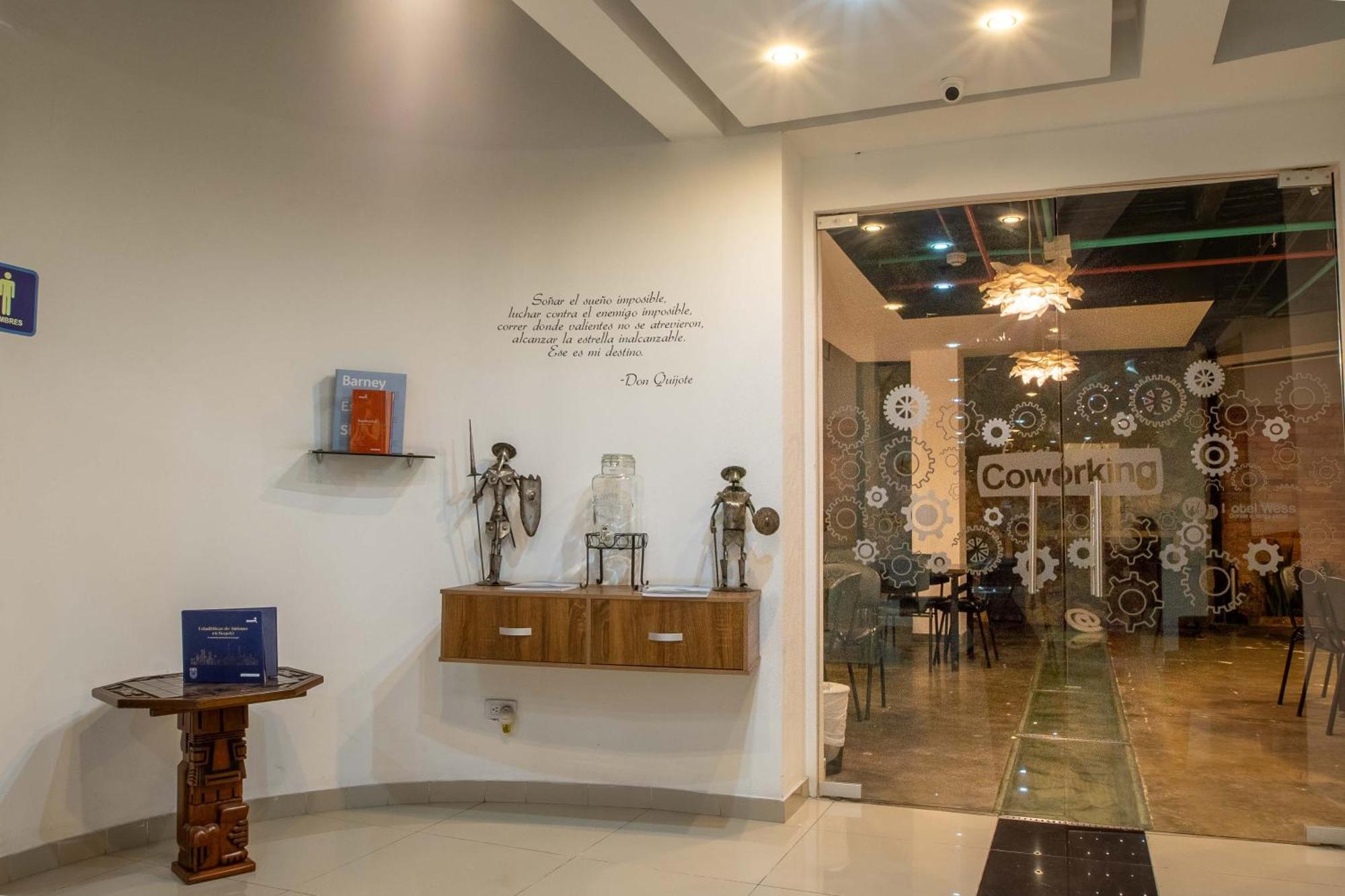 Hotel Wess بوغوتا المظهر الخارجي الصورة